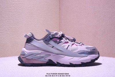 斐乐Grusion T12W511519Fqgel-Kayano 系列运动休闲鞋 # 鞋身采用拼接组合 大量使用皮革与网布 有效保障透气性 # 全系均使用复古撞