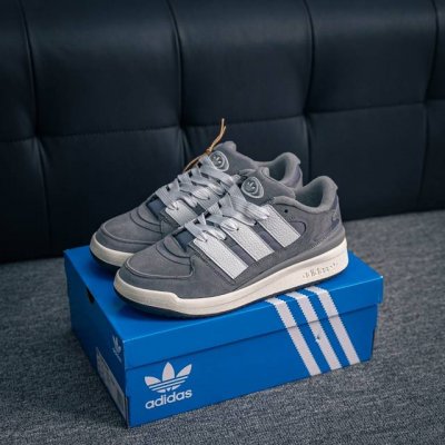 核心私 Adidas Originals Forum 0 舒适百搭 耐磨轻便 低帮 板鞋 货号：Js0997 尺码：36 36.5 37 38 38.5 39