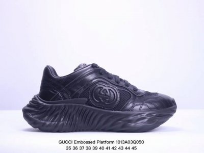 公司级高奢品牌 古驰 Gucci Embossed Platform With Chunky Sneaker 厚底系列低帮松糕百搭皮革休闲运动小白板鞋“皮革燕麦