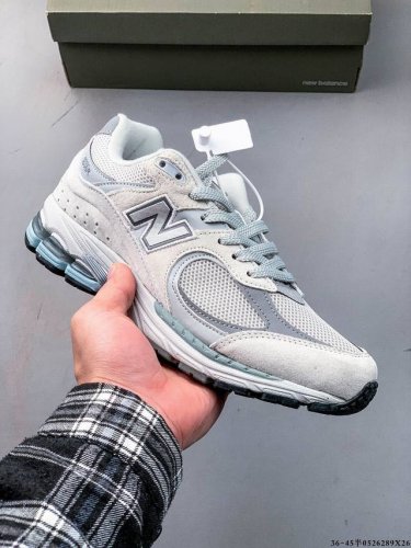 new Balance M1906Ri Nb宝藏老爹鞋款 复古元素叠加 质感超级棒 楦版型材料细节做工精细 货如实拍图 作为Nb最经典的档案鞋型之一 与2002