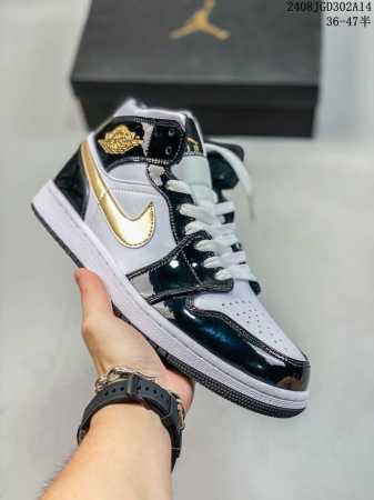 福利特价 公司级耐克air Jordan 1 Low Aj1乔1高帮休闲板鞋 同步官方配色 货号:Fq9117-400 尺码:36 ～46半 Id:08Jgd3 - 点击图像关闭