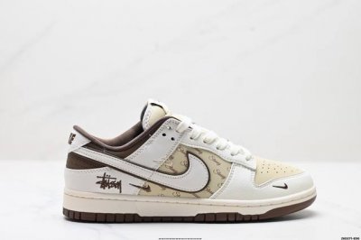 390 公司级Nk Dunk Low Retro “Diy高端定制” 低帮休闲运动板鞋 原装头层材料 用料绝不含糊 独家版型蒸餾加工帶來的是更好的视觉和脚感体验