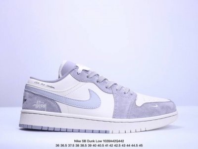 海外爆款限量发售！公司级 Nike SB Dunk Low“斯图西联名 贴布灰白黑勾” 周年高端定制 低帮休闲板鞋 定制鞋盒 大厂纯原品质出货 超高清洁度 皮料