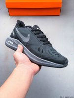 集图 耐克Nike Air Zoom Structure 7X 网面透气跑鞋 原装组合大底 采用透气网眼鞋面搭配外翻式鞋口，为脚跟区域营造出色舒适度，而在鞋底部