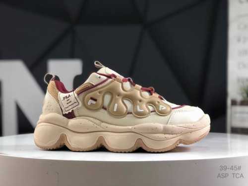 斐乐 Fila pease 斐乐豌豆鞋舒适百搭防滑耐磨低帮生活休闲鞋老爹鞋 #升级原楦原纸版数据开发版型 #采用环保牛剖革组合网织布鞋面材质 #独立外发泡Eva
