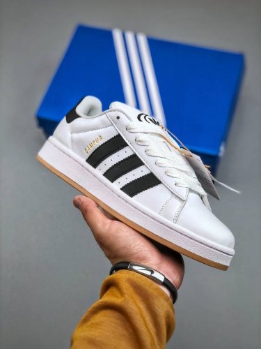 z Adidas Originals Campus 00S系列 面包风经典复古 减震防滑耐磨 低帮休闲面包板鞋 J P 00 尺码：36-45 半