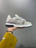 200 路易威登/Louis Vuitton Lv路易威登板鞋 新款 Lv Trainer最新配色运动鞋 L家 篮球鞋风格运动鞋 该鞋由艺术总监 Virgil