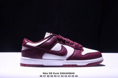 Nk Dunk Low完美版型品相超高清洁度 全套原纸板楦头开发 确保原汁原味 完美呈现Dunk版型 一比一鞋头弧度高度鞋身弧度 皮料材质有所更替 其他数据细节