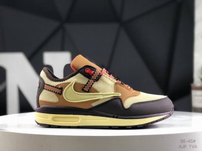 180 nike Air Max 1 耐克气垫 缓震 耐磨运动鞋 鞋身材质均选择皮革 织物 麂皮多种材质覆盖 保证质感的前提下 层次感也相当不错 带有开窗式 A
