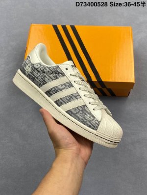 阿迪达斯Ad Originals Superstar 经典贝壳头休闲板鞋 纯白 B27136 纯原鞋楦 立体Logo 国内最高工艺 原装超软一体蓝底 头层抗裂牛