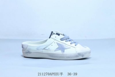 意大利手工制造 Ggdb小脏鞋， 这是一双复古做旧风格的小脏鞋 半托 211270Apeeu半 36-39