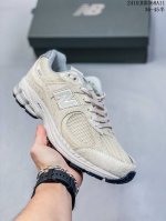 新百伦new Balance Ml2002 系列复古老爹风 男女休闲鞋情侣百搭慢跑鞋运动男鞋女鞋 采用拼接网眼织物鞋面 后跟搭载外露缓震胶 货号：M2002Cr