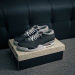 核心私 Air Jordan 4 Remastered Aj4 乔4重制黑灰白 #改造后的设计采用了由纺织网布、皮革和麂皮混合而成，散发出时尚、高级的外观，同时