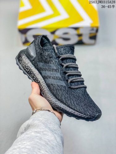 210 真标带半码 adidas 舒适防滑轻便 低帮跑步鞋 男款 黑色 尺码：见图 编码：03Jwd315A28
