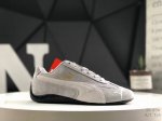 170 Puma Speedcat 联名复古彪马薄底轻盈休闲运动鞋 以质感皮革鞋面混搭网布设计 并配有激光切割细节 别具特色 彰显个性 可拆卸鞋舌 随意搭配实现
