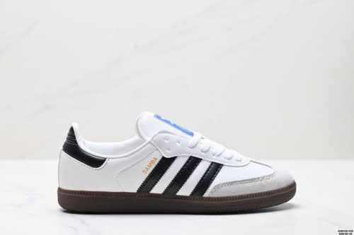 真标Adidas Originals Samba Og 桑巴舞系列 阿迪达斯 三叶草 绅士德训足球风百搭低帮休闲运动板鞋 货号:B75807 尺码:36-45