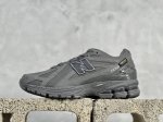 New Balance 1906系列复古老爹风休闲运动慢跑鞋 M1906Ru #采用轻质牛剖革拼接透气网眼衬垫织物鞋面材质 T-Beam大底提供足步弓支撑，保持