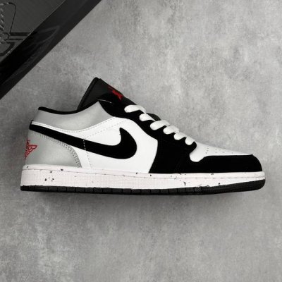 本地210 核心私 乔丹 Air Jordan 1 Low Aj1 乔1 低帮复古文化休闲运动篮球鞋 1985 年面世的元年款汲取设计灵感，采用简洁大方的经典外