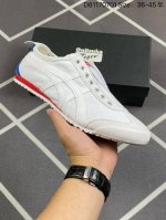 Asics 亚瑟士 男女鞋真标半码制 日产经典老牌-鬼塚虎 Onitsuka Tiger Mexico 66经典墨西哥系列复古经典百搭板鞋休闲运动鞋慢跑鞋。采用