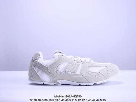 Miumiu缪缪 X New Balance Nb530 情侣款 休闲 运动鞋 阿甘鞋 德训鞋 原版开发 经典nb530运动鞋中汲取灵感推出了自己的迭代版本53 - 点击图像关闭