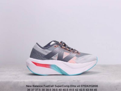公司级new Balance Fuelcell Supercomp Elite V4 运动舒适耐磨 低帮休闲跑步鞋 男款 新款的elite V4，在鞋面和鞋底都