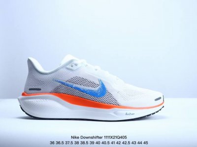公司级耐克Nike Downshifter 13 网面透气 舒适减震 防滑耐磨跑鞋 登月13代 非凡体验,轻盈舒适。专为实现舒适畅跑而打造, 采用出色鞋面, 巧