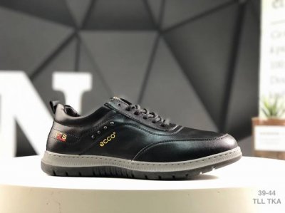 250 Ecco/原盒爱步官方广东1比1货源 运动款/百搭休闲鞋 公司级品质 独家官网订制 精选进口材质 一比一开模 整体鞋面走线清晰精整 采用Ecco家族制鞋