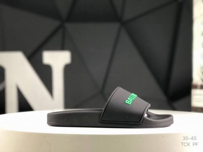 Balenciaga 巴黎世家 男女鞋防滑橡胶鞋底及3D立体Rb上盖材质春夏穿搭潮品，高奢品牌Balenciaga巴黎世家 Logo Pool Slides夏季