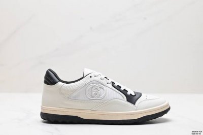 公司级gucci 古驰 舒适经典系带 耐磨防滑 时尚经典板鞋 官方同步 绿盒版本 海淘代购指定专供经典原型复古百搭板鞋复古学院风 怀旧版 原版开模 尺码:35-