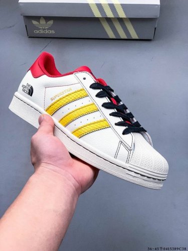 集图 公司级头层！阿迪达斯Adidas Superstar 贝壳头经典百搭休闲板鞋 渠道正品订单 诠释市场最高工艺水平 贝壳头经典小白板鞋 专柜上架同步配色 全