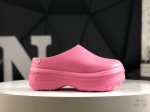 拖鞋 Adidas Originals Adifom Stan Smith Mule 夏季单品 防滑耐磨轻便运动凉鞋穆勒厨师鞋 轻松脚感 一穿即走 这款拖鞋旨在