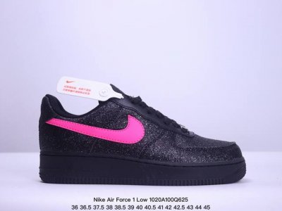 Nike 耐克 男女鞋真标半码制，原楦开发版型，采用硬质磨砂牛剖革组合帆布鞋面材质，内置全掌Air Sole气垫耐克Nike Air Force 1 Low P