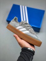 Adidas Originals Campus 00S 学院系列面包风经典复古低帮百搭休闲运动板鞋货号 Ie9108 尺码 36-45 半