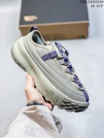 公司级The W Never Stop Mule 北面舒适百搭防滑耐磨低帮生活休闲鞋 织物的鞋面透气性十足 泡棉中底5Cm增高软弹 官方货号: Nfoa8A92