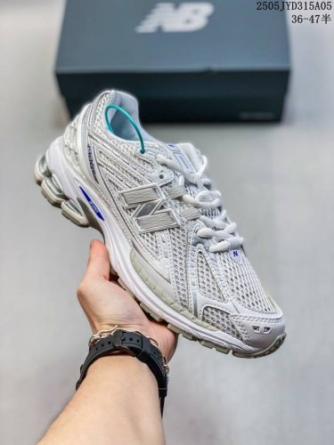 new Balance 1906 复古跑鞋 小红书爆款 Nb1906这双鞋确实是N经典复古款式之一，以全新科技诠释，成功打造1906鞋款，鞋面在保持1906基本