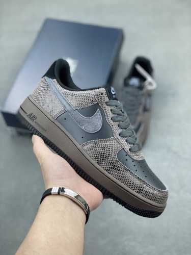 Nike Air Force 1 Low 蛇年黑灰 空军一号低帮运动板鞋 原楦头原纸板 打造纯正空军版型#专注外贸渠道 全掌内置蜂窝气垫 #原盒配件 原厂中底钢