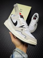b 公司级Nike Air Jordan Cmft Era 耐克 舒适简约百搭 耐磨 低帮 生活休闲鞋 货号:Hj6777-100 尺码:36 36.5 37.