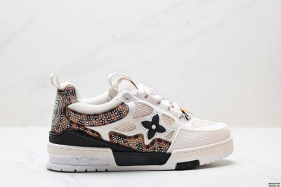 公司级全新Lv路易威登Louis Vuitton Trainer Sneaker Low休闲运动文化百搭板鞋 尺码:39-45 id:Jfd129-Fzh