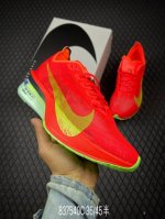 c Nike Zoomx Vaporfly Next% 4 马拉松系列公路竞速超轻缓震跑步鞋 Hf6414-600 #鞋款轻盈，同时保持出色性能表现。此鞋款质感