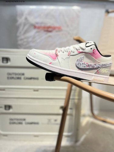 公司级头层皮乔丹Air Jordan 1 Low Aj1低帮系列篮球鞋 官方同步配色 原装级产物 #拒绝公底 立体鞋型 细节完美 高清洁度553558 As70