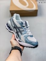 真标 亚瑟士 Asics Gel-Kayano 14 运动休闲透气专业缓震慢跑鞋。采用工程弹性双层再生网格密度鞋面材质，后跟3D可视Gel缓震乳胶物料，升级Ff