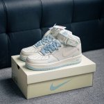 330 核心私 Air Force 1 原装级别 原楦头原纸板 打造纯正空军版型专注外贸渠道 全掌内置蜂窝气垫 原盒配件 原厂中底钢印、拉帮完美 货号：Sg23