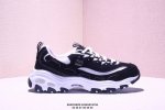 Skechers 斯凯奇 男鞋代工海外美版品质出品，采用透气网织工程材料鞋面材质，内嵌混合 再生 轻量Eva鞋垫，轻量化材料高弹力泡棉中底，外置耐磨防滑橡胶模块