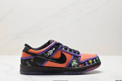 公司级耐克Nike Dunk Low 扣篮系列 复古低帮休闲运动滑板板鞋 采用脚感柔软舒适Zoomair气垫 有效吸收滑板等极限运动在落地时带来的冲击力 为街头