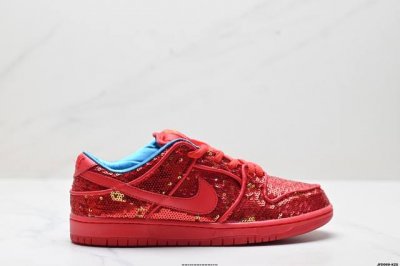 公司级耐克Nike Dunk Low 扣篮系列 复古低帮休闲运动滑板板鞋 采用脚感柔软舒适Zoomair气垫 有效吸收滑板等极限运动在落地时带来的冲击力 为街头
