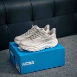 230 核心私 Hoka W Clifton 10 超轻厚底轻量跑步鞋市售最高品质 原版开发 正确后跟细节 区别市面通货版本 货号：1162035 尺码：36
