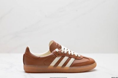 真标阿迪达斯三叶草Adidas Originals Samba Og 桑巴舞系列绅士德训足球风百搭低帮休闲运动板鞋 货号:Ie9121 尺码:36 36.5 3