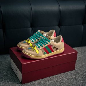 核心私 gucci~~2025最新配色小脏鞋 休闲鞋 运动鞋 zp开发纯原版本 金属双G水晶圆柱形标 Gucci原版纹织带 鞋面头层羊皮拼接双G压花牛皮 皮面切