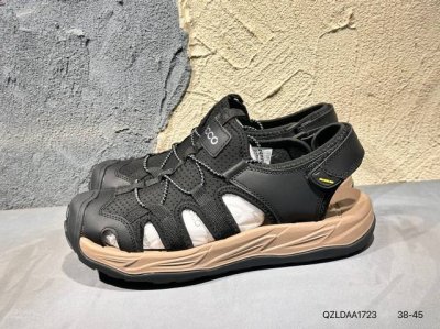 新品上市实拍 ecco爱步 广东原版透气 配备原版三件套 防尘纸 高弹大底 全头层牛皮 新款百搭休闲款 纯手工制成 鞋面走线工整 清晰质感 原单品质 拼接运动透