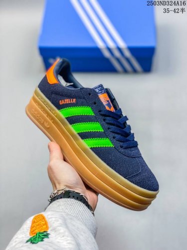 120 真标Ad Originals Gazelle Bold W 羚羊松糕系列复古百搭厚底增高低帮休闲运动板鞋“翻毛玫粉藏蓝生胶底” 新的一年就要换新的打扮啦
